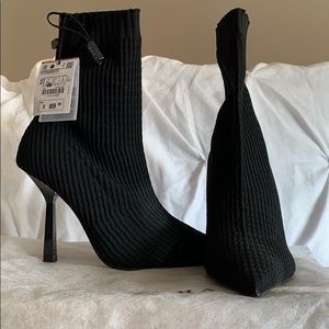 Zara elastic heel bootie